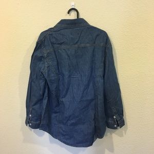 Boohoo Tops - NWT Boohoo 'Claudia' oversized denim shirt Boohoo Tops - NWT Boohoo 'Claudia' oversized denim shirt